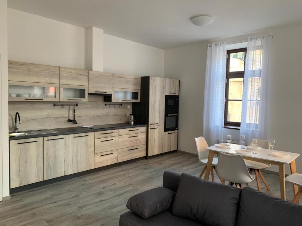 Klicperovo 3Kk Apartamento Hradec Králové Exterior foto